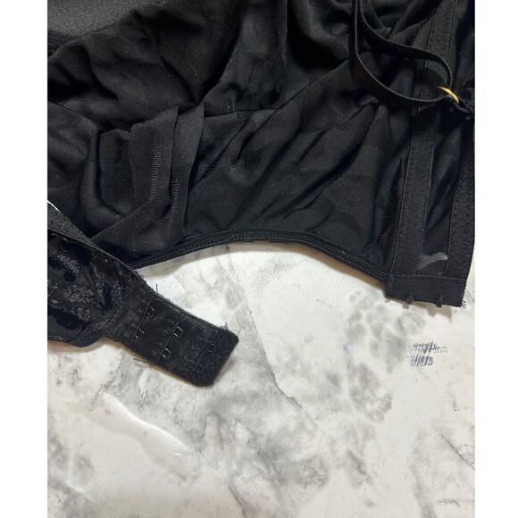 Castle Women's V Neck Leopard Black High Cut Underwire Bodysuit 2X Lingerie NWT - Picture 8 of 9